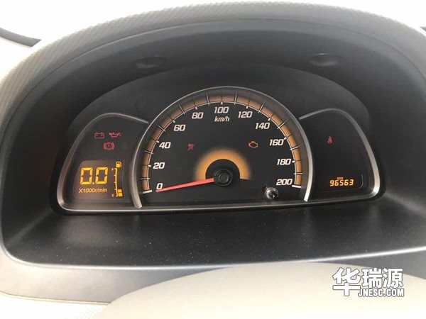 1.98万买三厢赛欧，表显真实，车子的状况好