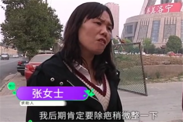 大姐练车：一脚油门将车撞报废，不只教练离职，驾校还赔钱！