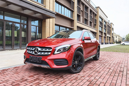 嘉兴二手奔驰GLA 2019款 GLA 200 时尚版
