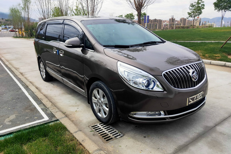武威二手别克GL8 2014款 3.0L SIDI旗舰版