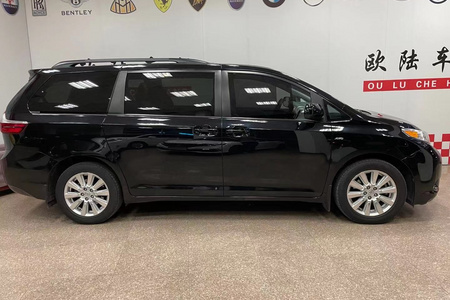 泰安二手丰田Sienna 2018款 塞纳 3.5L 四驱 LE 7座