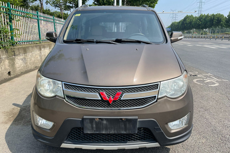 马鞍山二手五菱宏光S 2014款 1.5L 手动 豪华型7二手8座